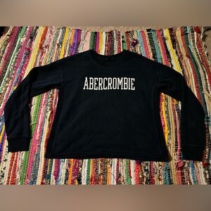 XS Abercrombie & Fitch Crew Neck